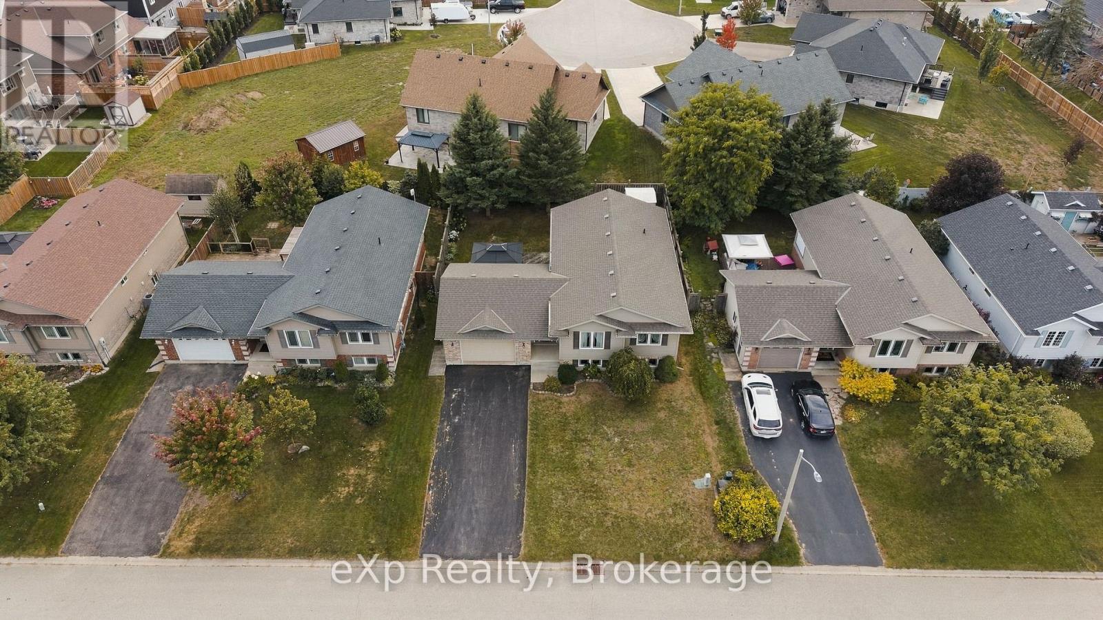 235 KENZIE ROAD - Image 33