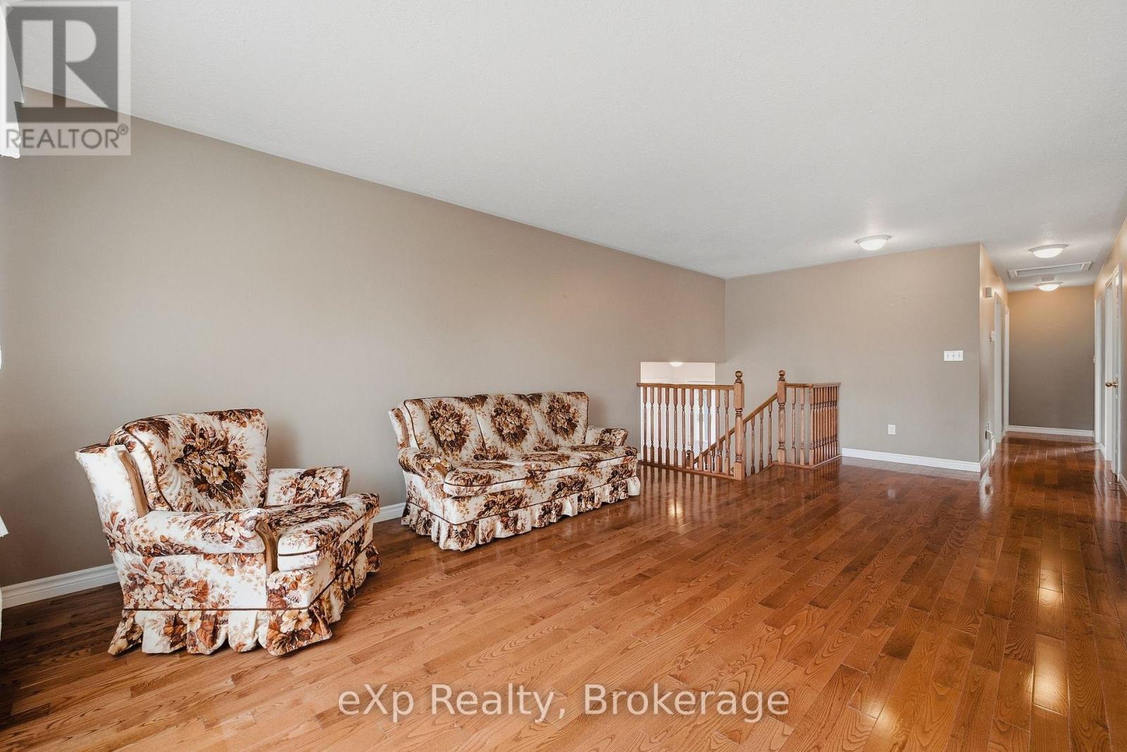 235 KENZIE ROAD - 6