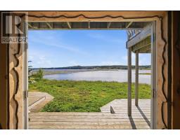 72 Coley's Point South Road thumbnail 4