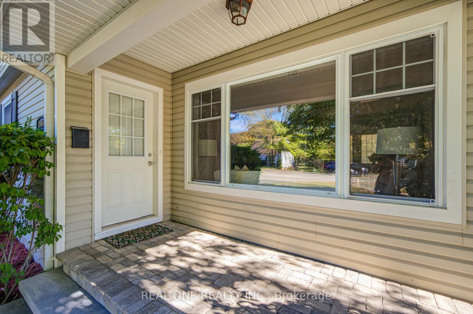 1099 KENT AVENUE - Image 3