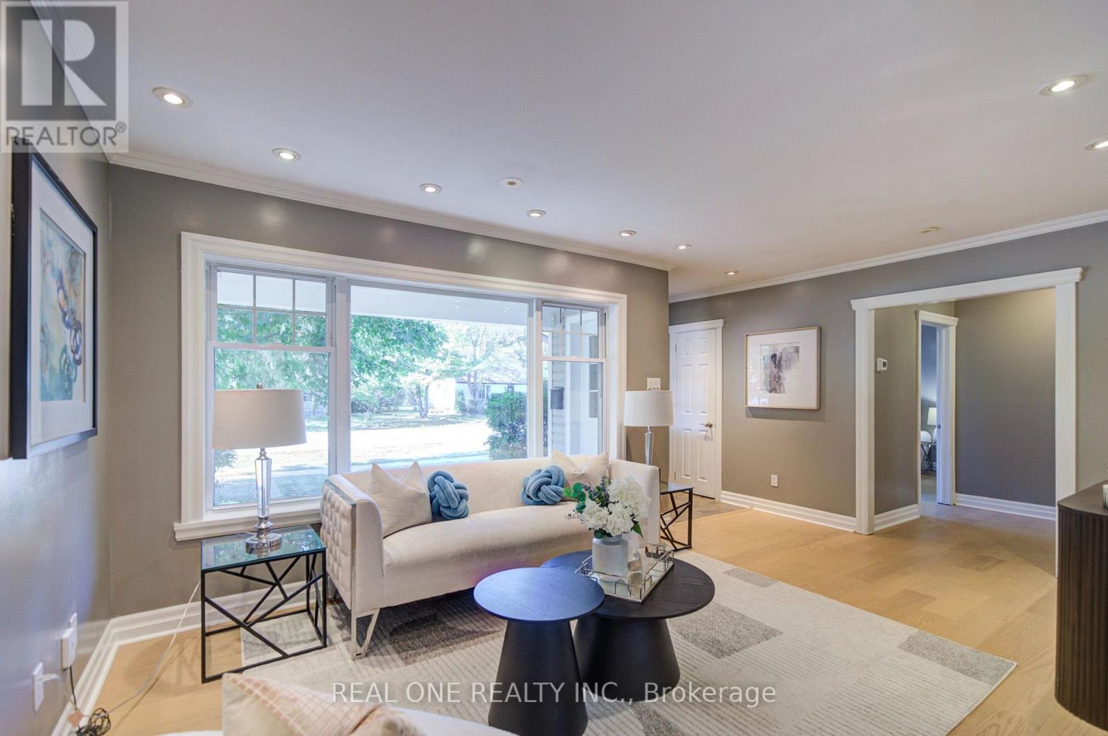 1099 KENT AVENUE - Image 9