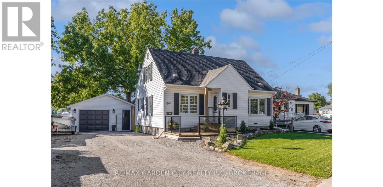 4 MANOR ROAD - 24