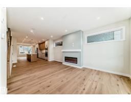 9637 85 St Nw, Edmonton, AB T6C3E3 Photo 10