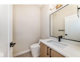 9637 85 St Nw, Edmonton, AB T6C3E3 Photo 37