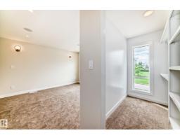 9637 85 St Nw, Edmonton, AB T6C3E3 Photo 48