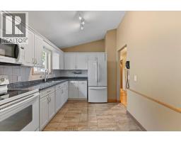 Kitchen - 3948 Bliss Road, Windsor, ON N8W5L1 Photo 11