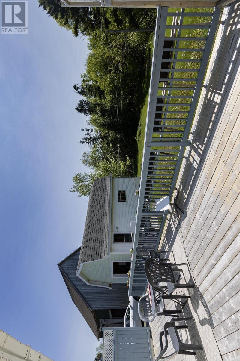 8414 Highway 209 - 35
