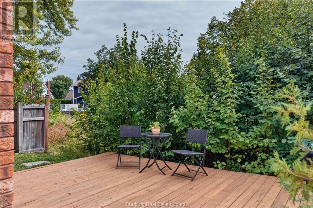 363 Woodland Avenue - 4