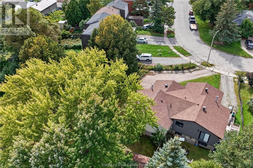 363 Woodland Avenue - 59