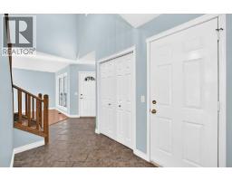 Family room - 410 Shawbrooke Circle Sw, Calgary, AB T2Y2Z8 Photo 6