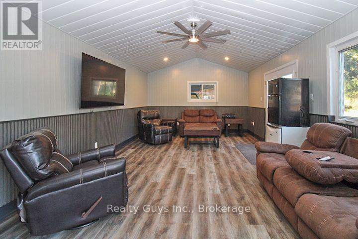 12 ADAM AND EVE Road, Trent Lakes, ON photo 23