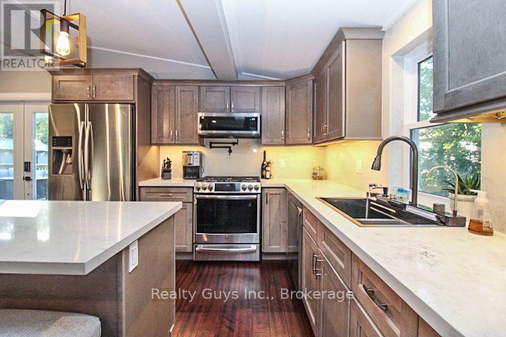 12 ADAM AND EVE Road, Trent Lakes, ON photo 37