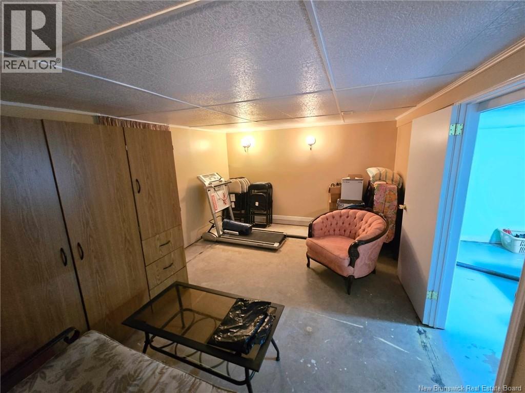 57 Gloucester Junction - Image 29