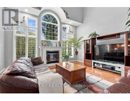 Family room - 281 Chambers Avenue, London North, ON N5X4H3 Photo 11