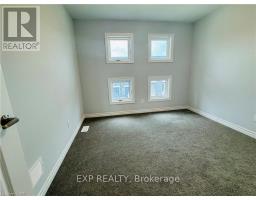 49 - 3 Mann Trail, Welland, ON L3C0K2 Photo 14