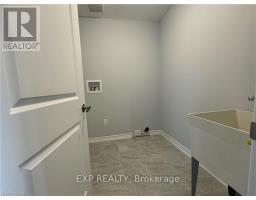 49 - 3 Mann Trail, Welland, ON L3C0K2 Photo 16