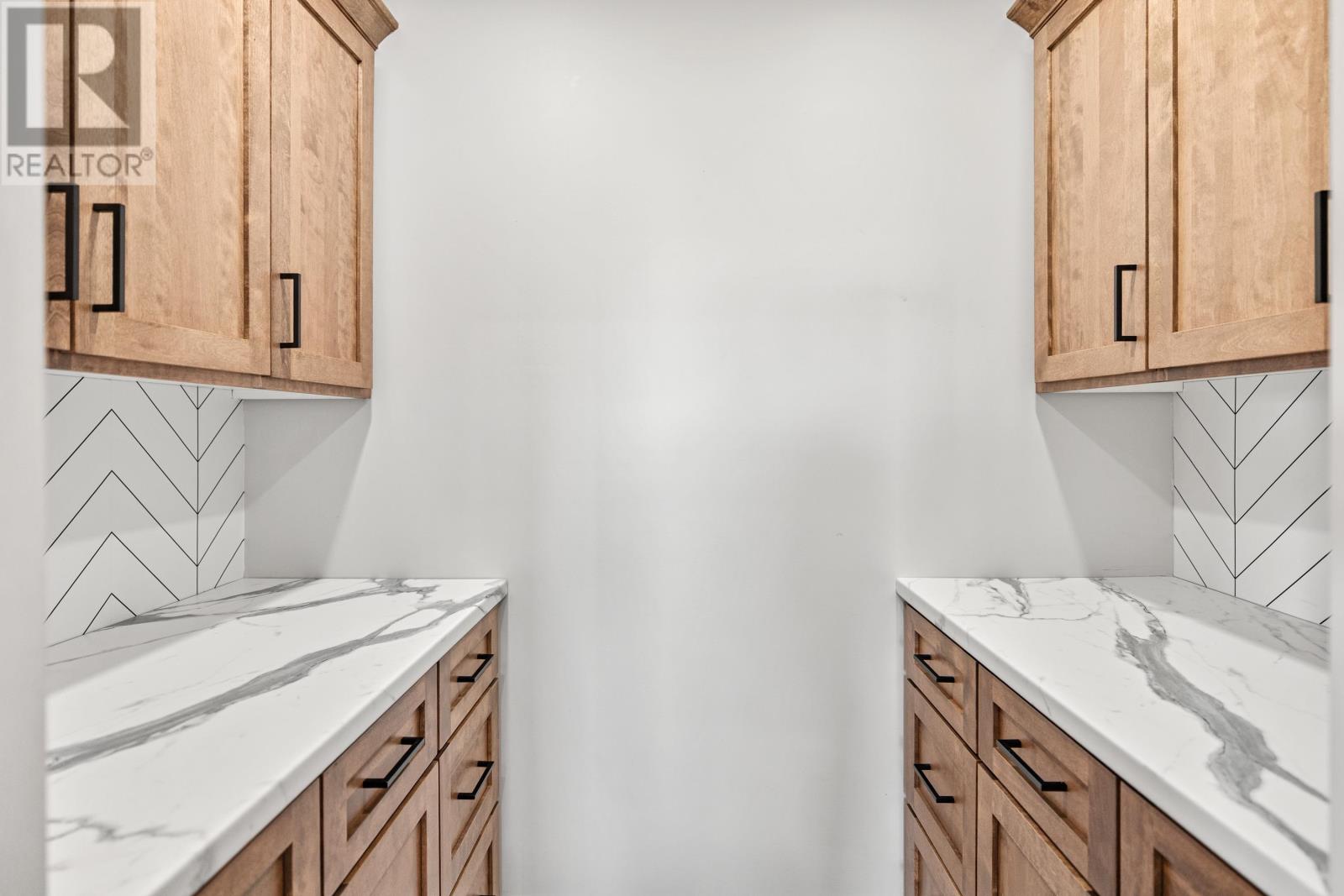 874 Tarantum Road - Image 16