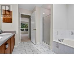 1211 Engel Court, Pickering, ON L1W3W3 Photo 34