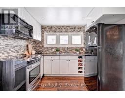 310 Barber Avenue N, North Perth, ON N4W1R9 Photo 18
