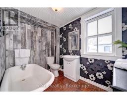 310 Barber Avenue N, North Perth, ON N4W1R9 Photo 28