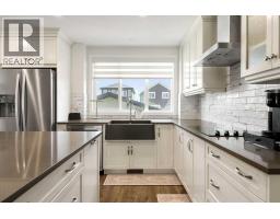 5pc Bathroom - 31 Magnolia Grove Se, Calgary, AB T3M3T2 Photo 8