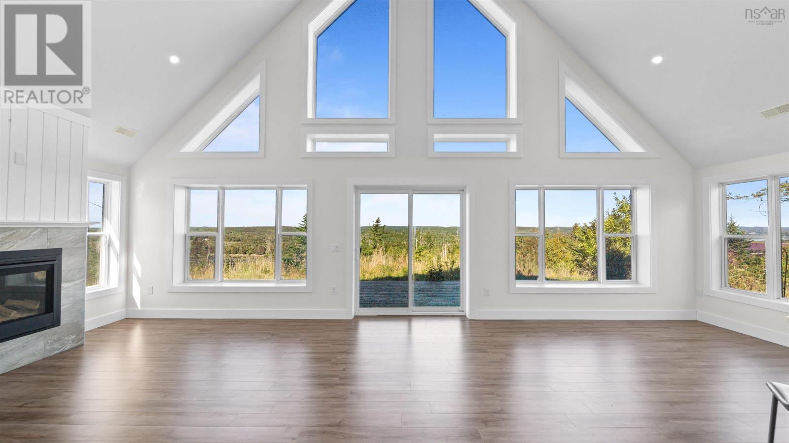 1399 East Petpeswick Road - 9