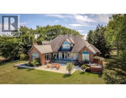 7702 St Clair Rd, Stoney Point, ON N0R1N0 Photo 48