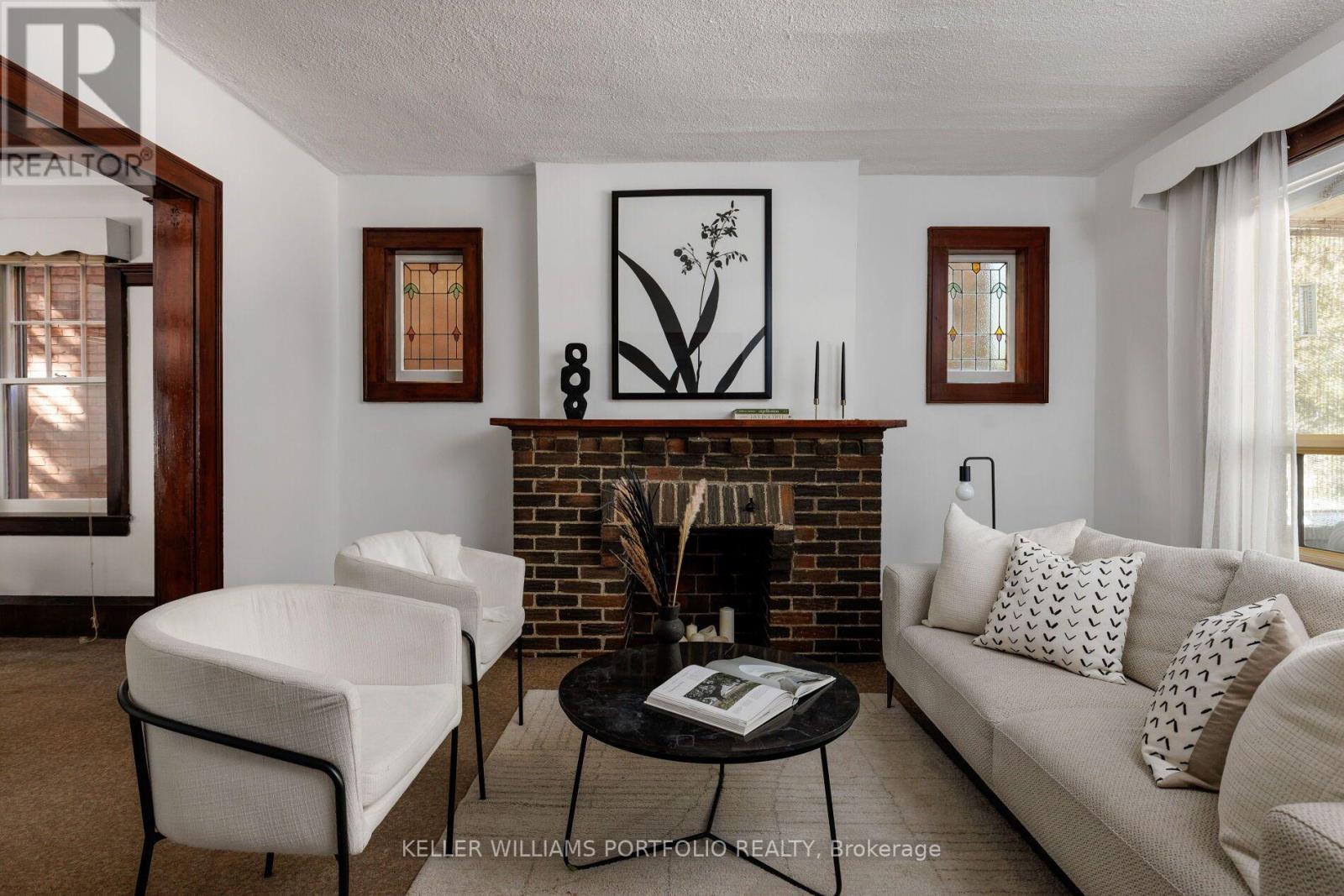 279 GARDEN AVENUE - 4