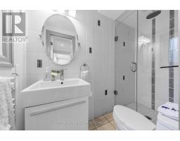 4 Brule Crescent, Toronto, ON M6S4H9 Photo 10