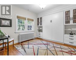 4 Brule Crescent, Toronto, ON M6S4H9 Photo 16