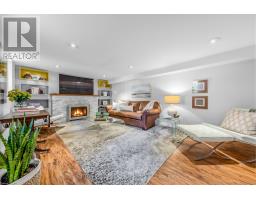 4 Brule Crescent, Toronto, ON M6S4H9 Photo 19