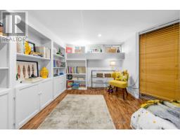 4 Brule Crescent, Toronto, ON M6S4H9 Photo 21
