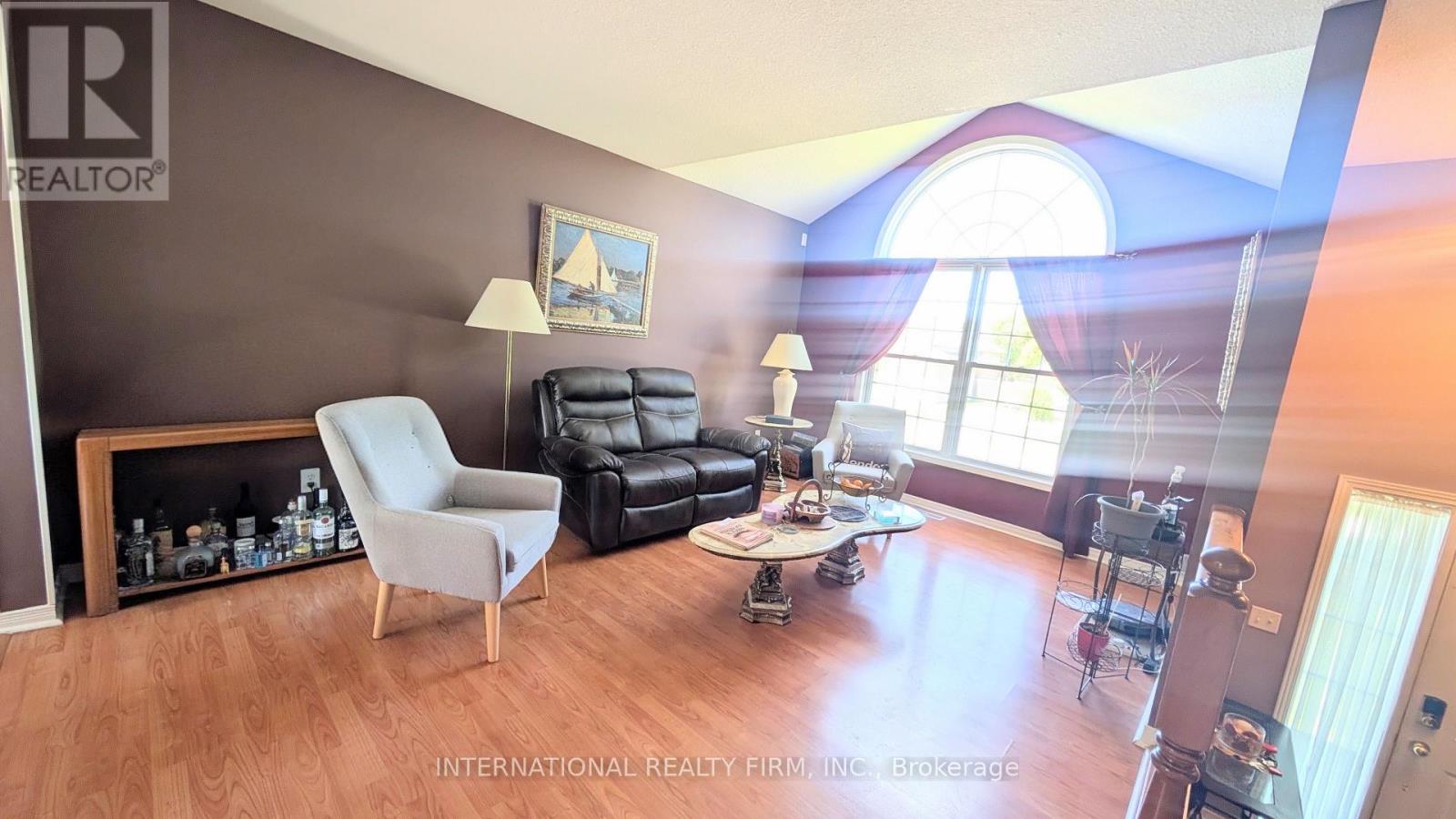 38 Windle Village Crescent, Thorold (Allanburg/Thorold South), Ontario, L2V4Z6, Thorold (Allanburg/Thorold South), Ontario — photo 5 of 5