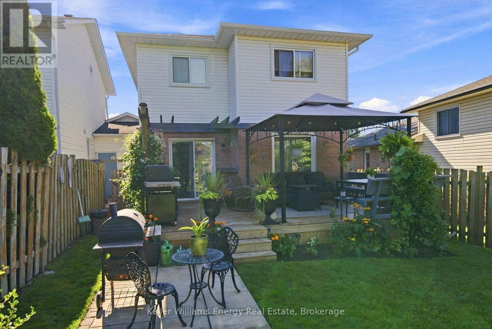746 ELDERBERRY DRIVE - 29