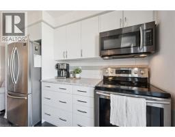 1989 S Ottawa Street S Unit# 65e, Kitchener, ON N2E0G7 Photo 10
