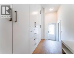 Furnace - 812 1 Street Nw, Calgary, AB T2M2R7 Photo 21