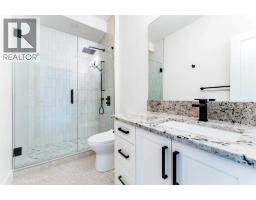 812 1 Street Nw, Calgary, AB T2M2R7 Photo 37