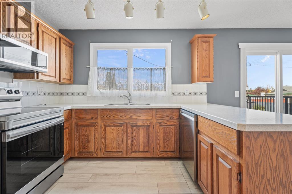 135 Queensland Road SE - Image 17