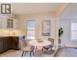 Dining room - 227 East 23rd Street, Hamilton, ON L8V2X2 Photo 9