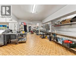 2744 County Rd 42, St  Joachim, ON N0R1S0 Photo 12