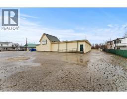 2744 County Rd 42, St  Joachim, ON N0R1S0 Photo 20