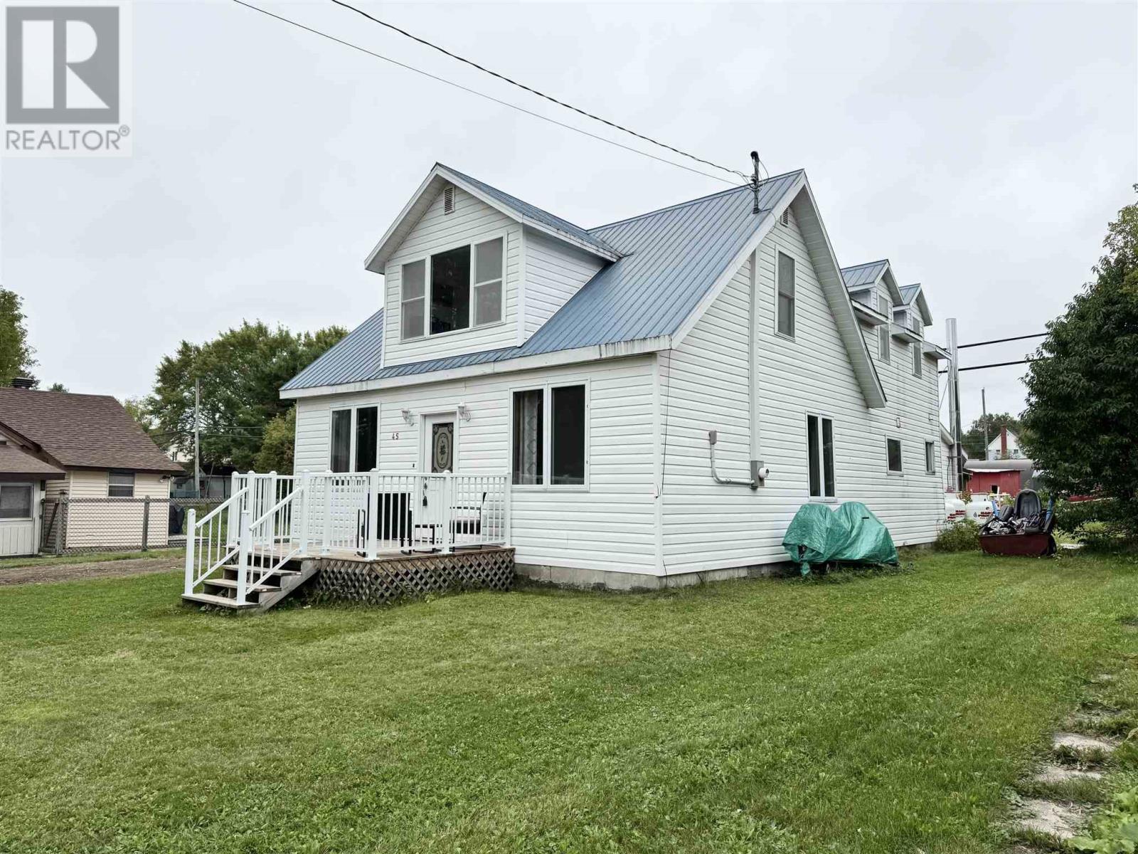 45 Elgin ST - 29