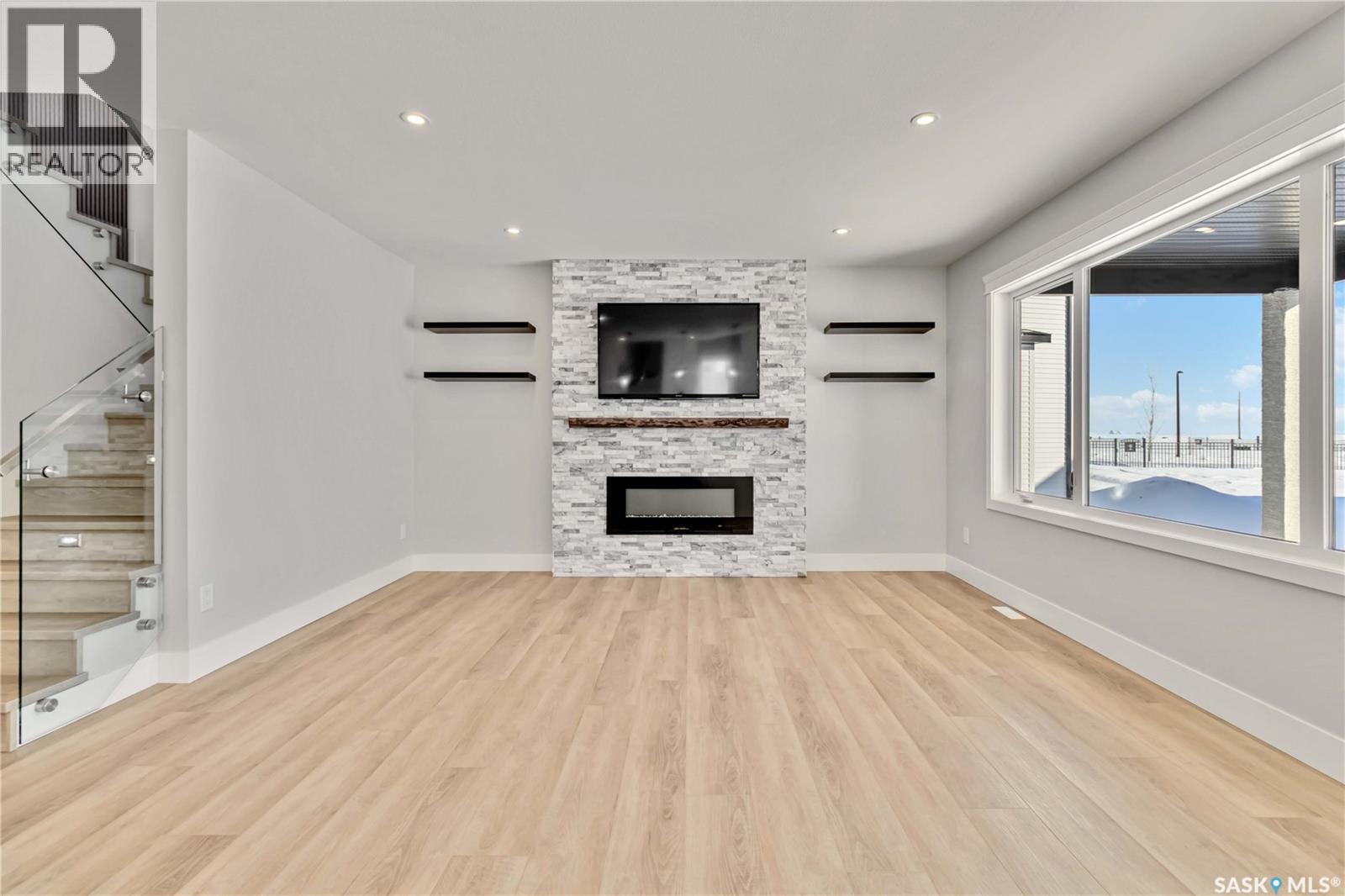 470 Yuel CRESCENT - Image 5