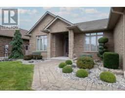 Laundry room - 38 Brenmar Crescent, Central Elgin, ON N0L1B0 Photo 6