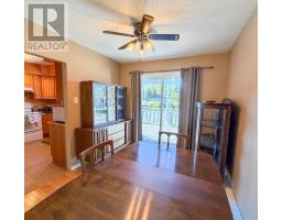 2 Roberts Drive thumbnail 11