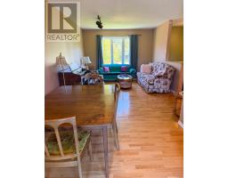 2 Roberts Drive thumbnail 12