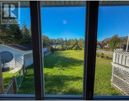 2 Roberts Drive thumbnail 23