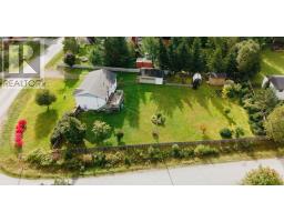 2 Roberts Drive thumbnail 39