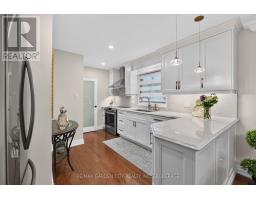 Kitchen - 57 Elmwood Avenue, Welland, ON L3C2C9 Photo 13