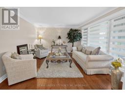 Kitchen - 57 Elmwood Avenue, Welland, ON L3C2C9 Photo 7